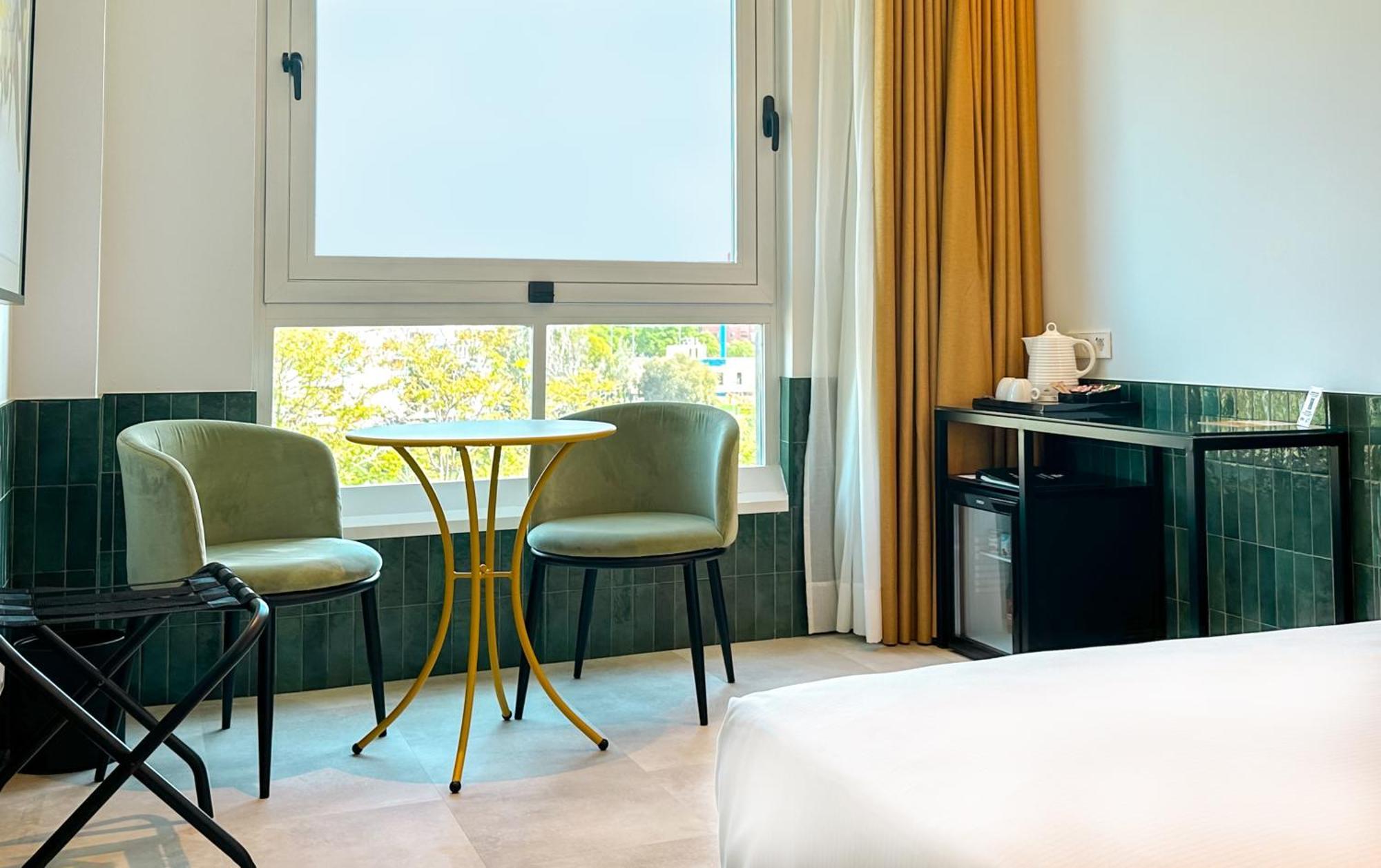 Double Room Street View
